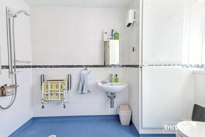 Photo 7- click for photo gallery